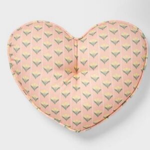 PILLOWFORT NWT heart shape floral print reversible throw pillow